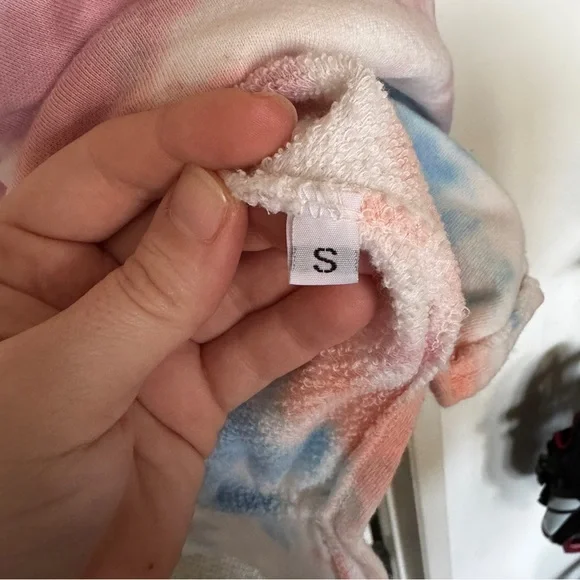 Women’s Small Oversized Colorful Tie-Dye Hoodie - Picture 4 of 5